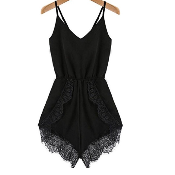 Black Chiffon Lace V-Neck Romper - Picture 5 of 7